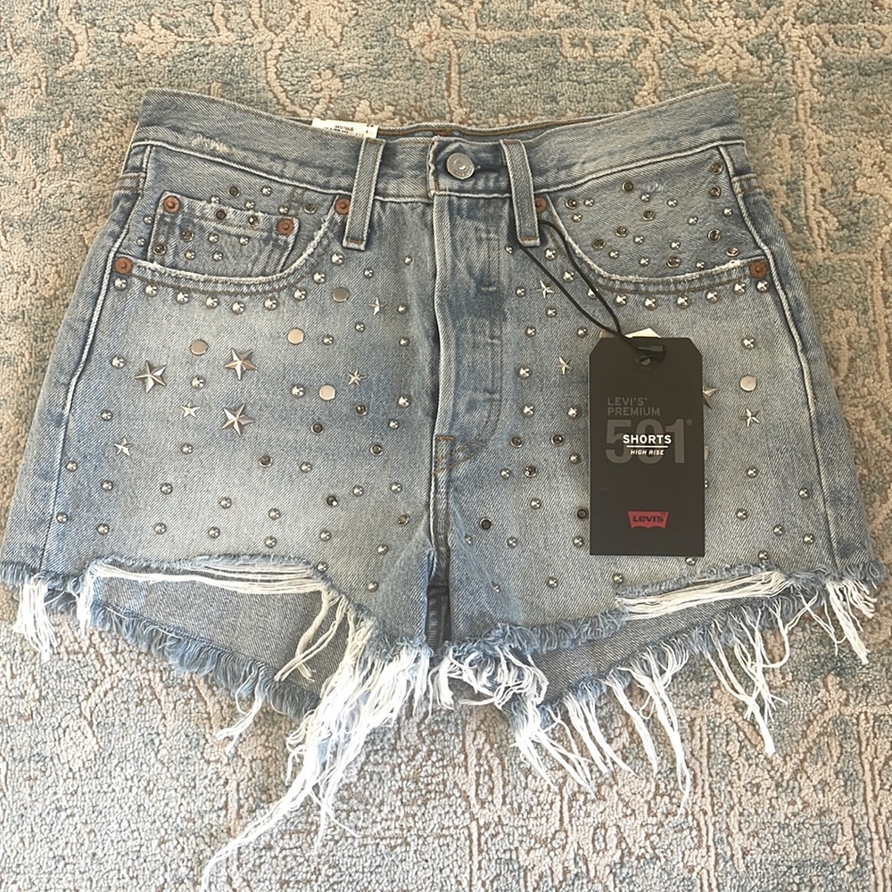 Womens Levi’s 501 High Rise Shorts 26 NWT
